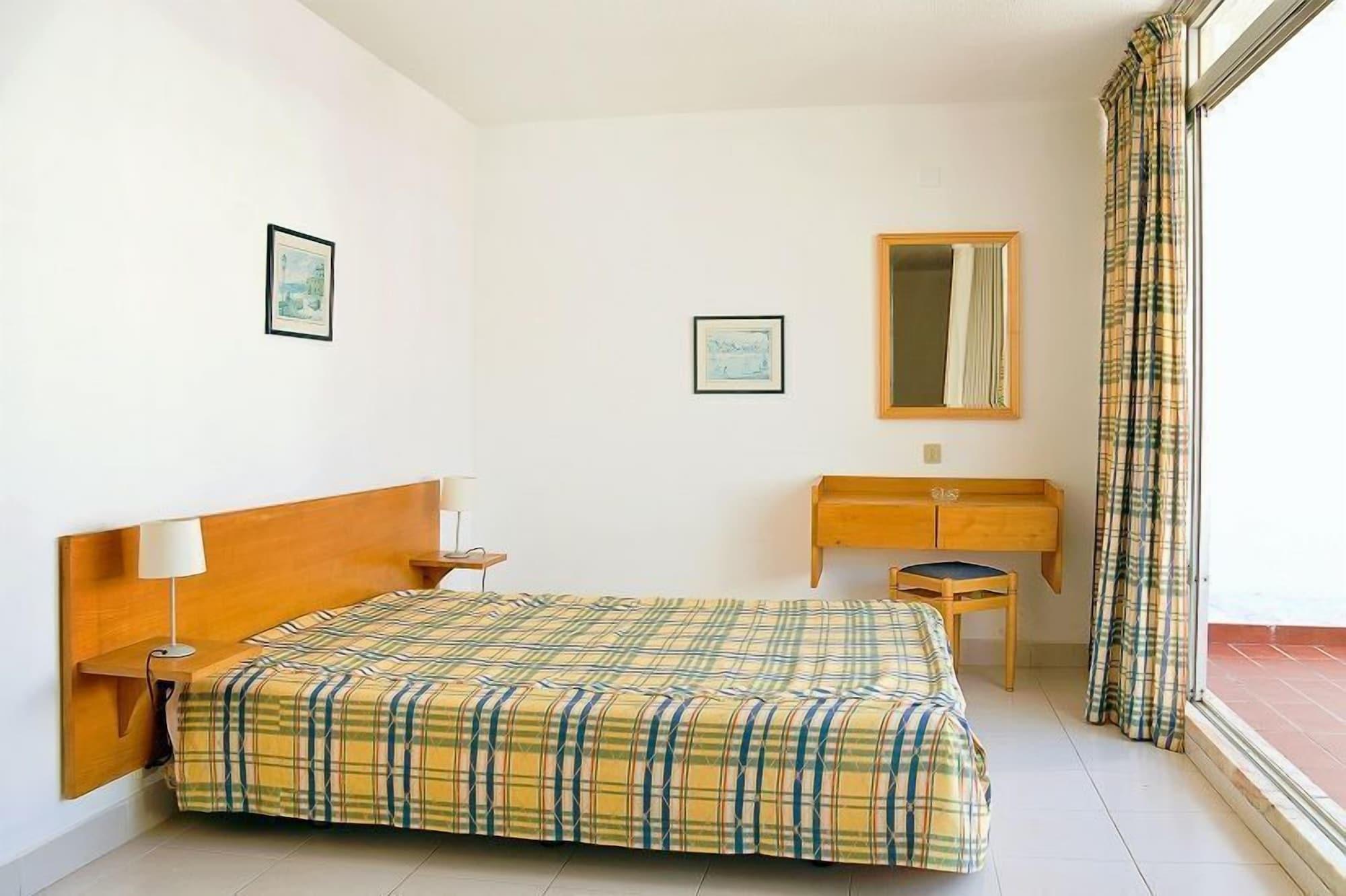 Apart-hotel Edificio - Local